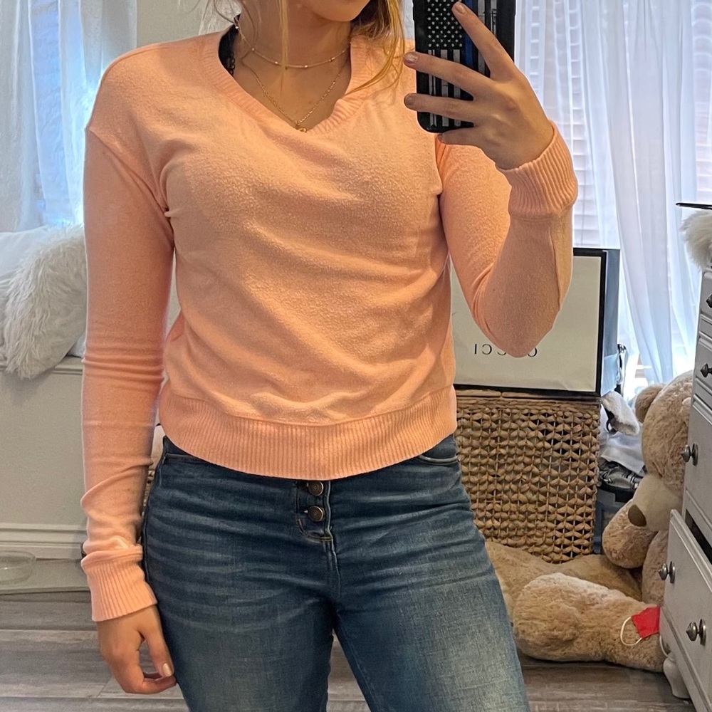 Hollister sweater top